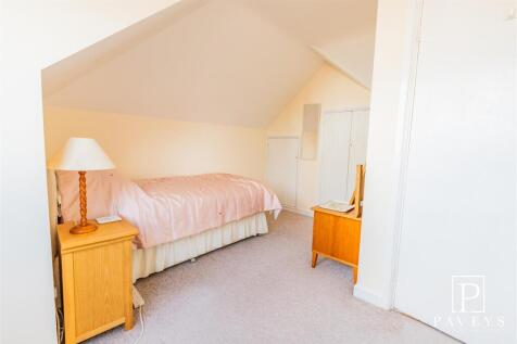 BEDROOM FIVE