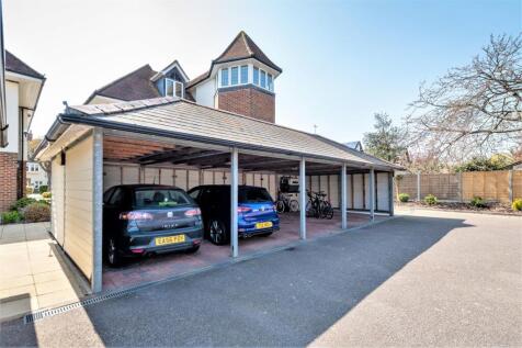 CAR PORT