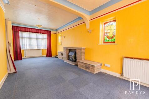 SITTING/DINING ROOM