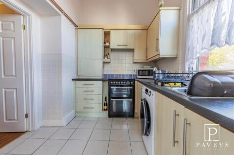 KITCHEN BREAKFAST ROOM