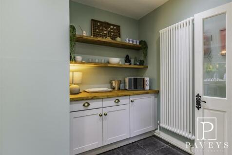 KITCHEN BREAKFAST ROOM