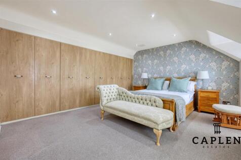 Bedroom One.jpg