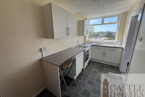 kitchen 1.jpg
