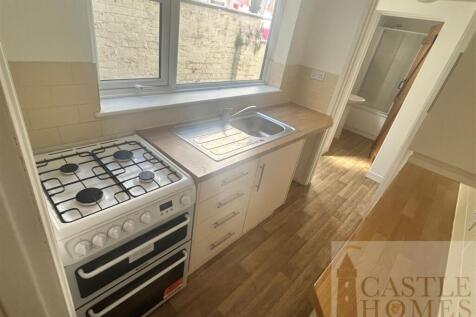 87 BSW Kitchen.jpg