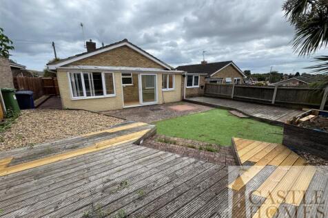 Back Garden2.jpg