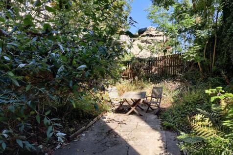 Property Image 25