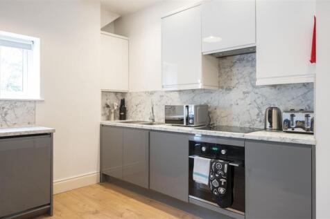 FLAT 3,3.jpg
