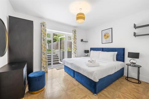 FLAT 1,8.jpg