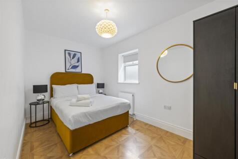 FLAT 1,9.jpg
