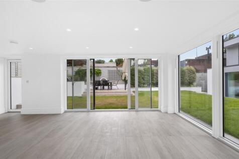 92 Copse Hil,28.jpg