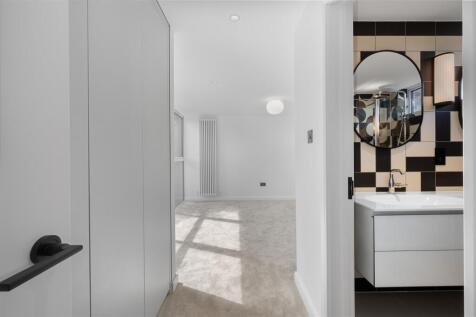 56 Cottenham Drive,22.jpg