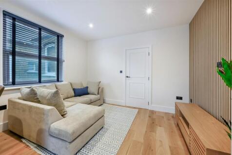 BRIDGES ROAD, 1A-12.jpg