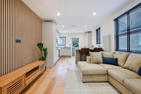 BRIDGES ROAD, 1A-8.jpg