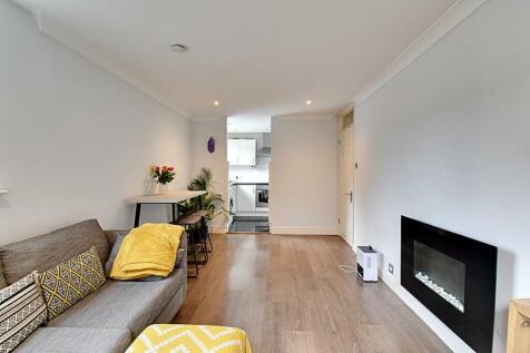 Lounge 2