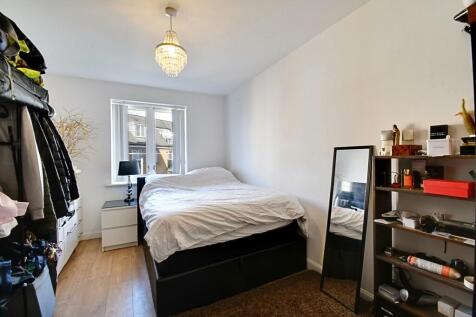 Bedroom 1_1