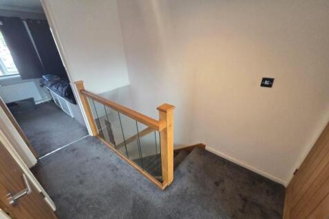 18 dovedale landing.JPG