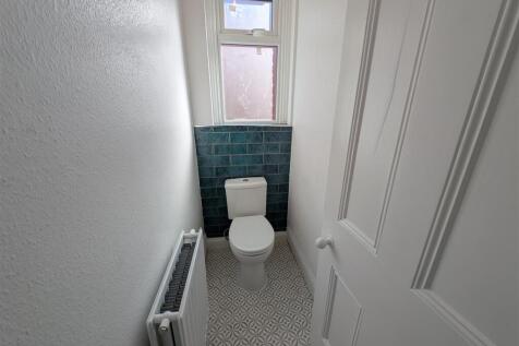 Separate WC