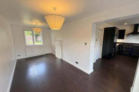 Family Room/Dining Room