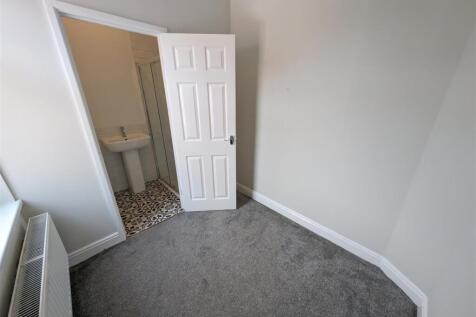 Bedroom 3/Dressing Room