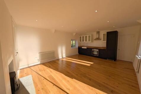 Lounge/Kitchen