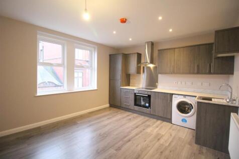 Lounge/Kitchen