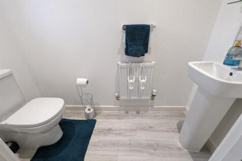 Ground Floor Cloakroom