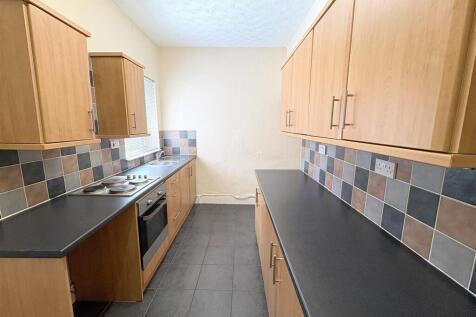 Kitchen / Breakfast Lunch