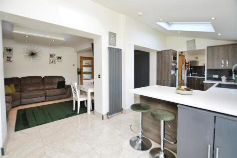 Kitchen/Lounge