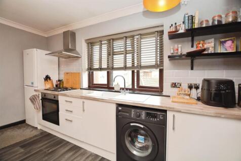 Kitchen/Lounge