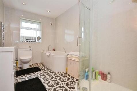 Annex Bathroom