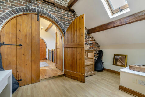 Property Image 29