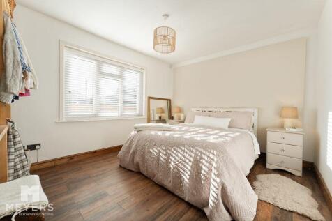Downstairs Bedroom 