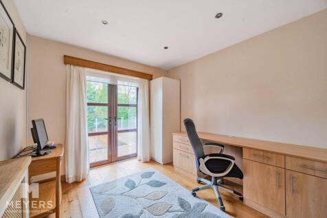 Study / Bedroom 4
