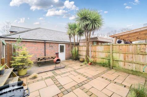 Courtyard Garden