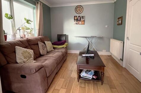 Ground Floor Bedroom / Reception