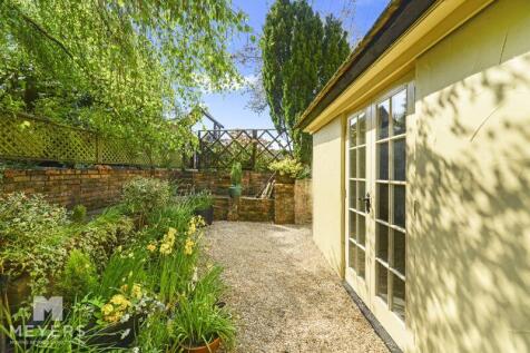 Side Garden
