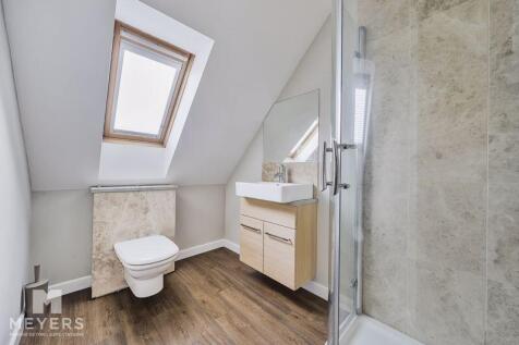 En Suite Shower room 