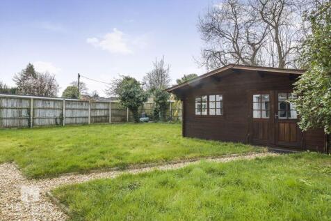 Garden/Summerhouse
