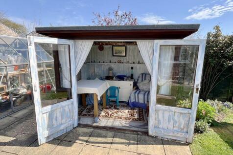 Outbuilding 