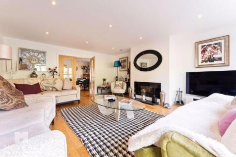 Lounge 2