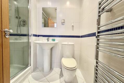 Ensuite Shower Room