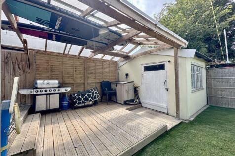 Decking 
