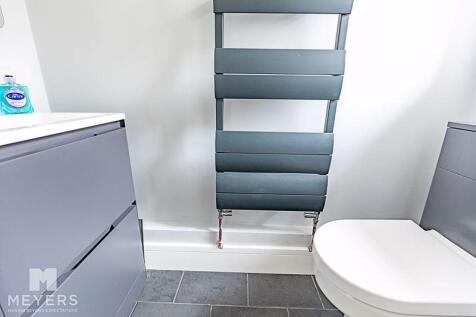 Separate WC