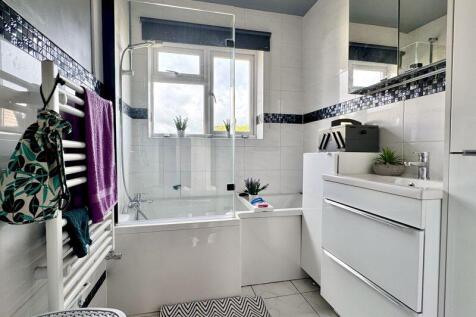 Ground Floor Bathroom
