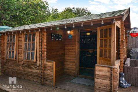Log Cabin