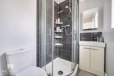 En Suite Shower Room 