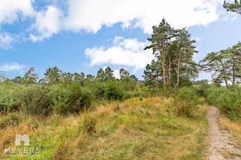 Heathlands 