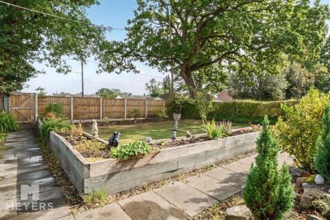 Garden Pathway