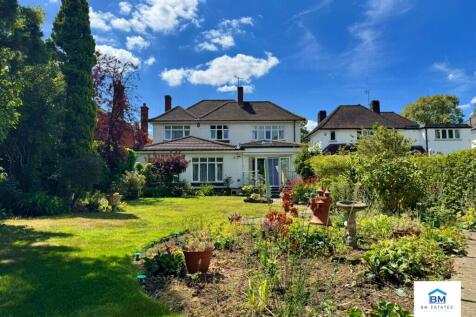 Garden facing home