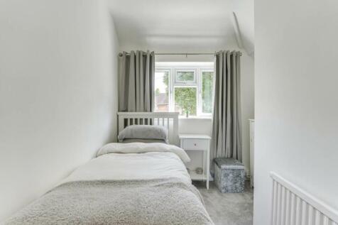 Bedroom 3 (2)